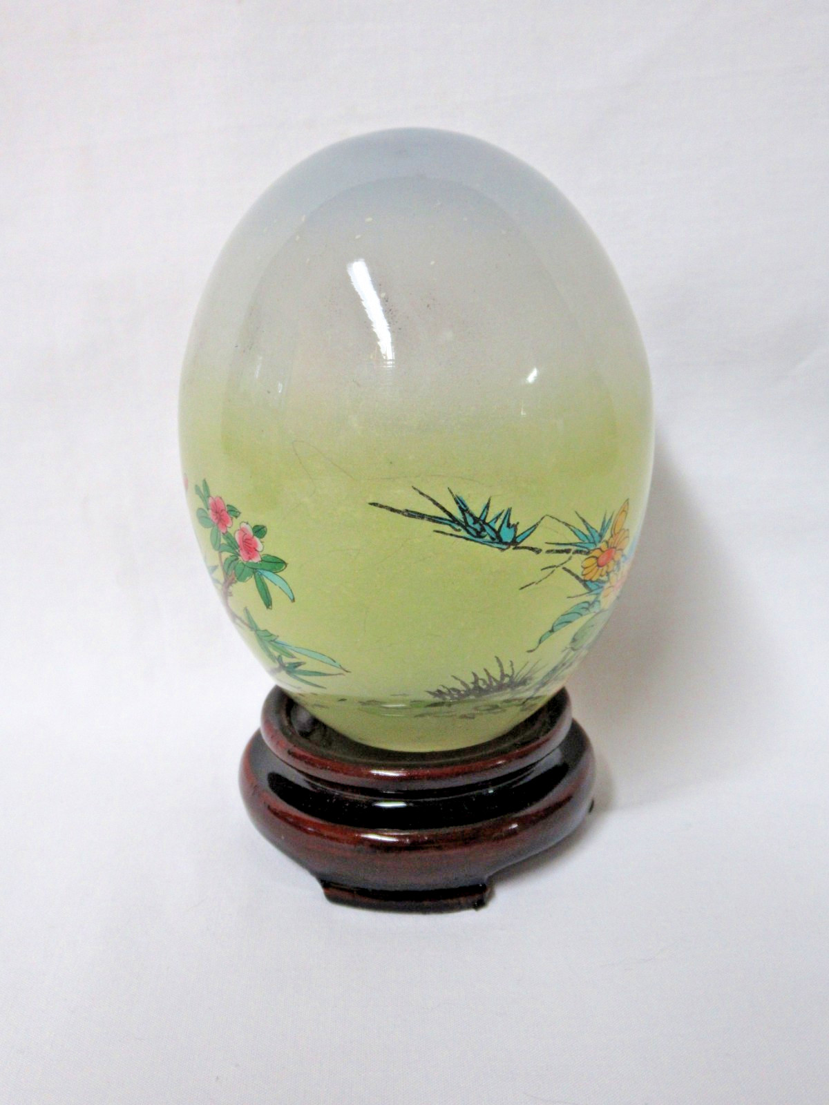 VINTAGE ORIENTAL ASIAN REVERSE HAND PAINTED GLASS EGG & STAND IN ORIGINAL BOX