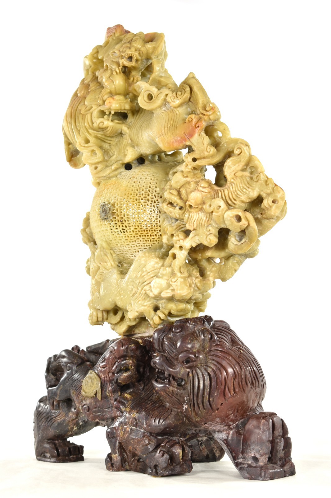 Asian Chinese Hand Carved Shoushan Stone / Soapstone Statue of Foo Dog / Lion