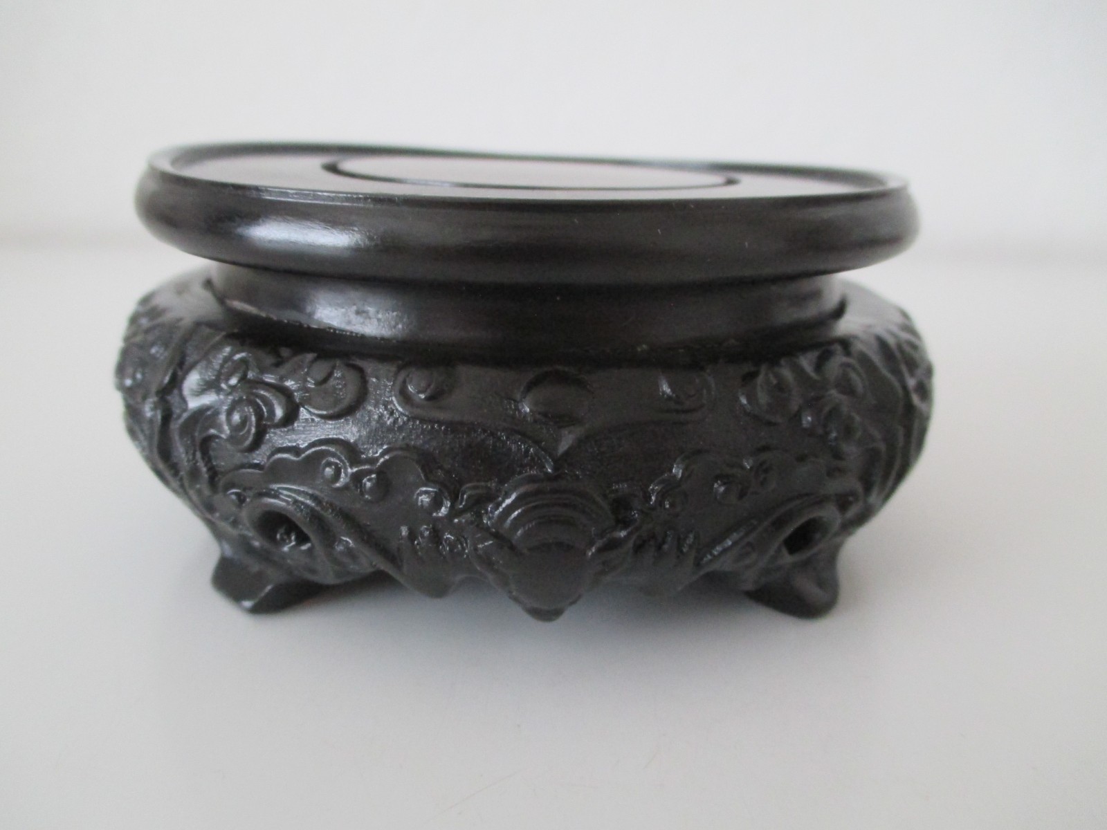 Chinese Footed Black Ornate 4″x2″ Round Resin Stand for 3.25″ Dia Base Vtg AZB