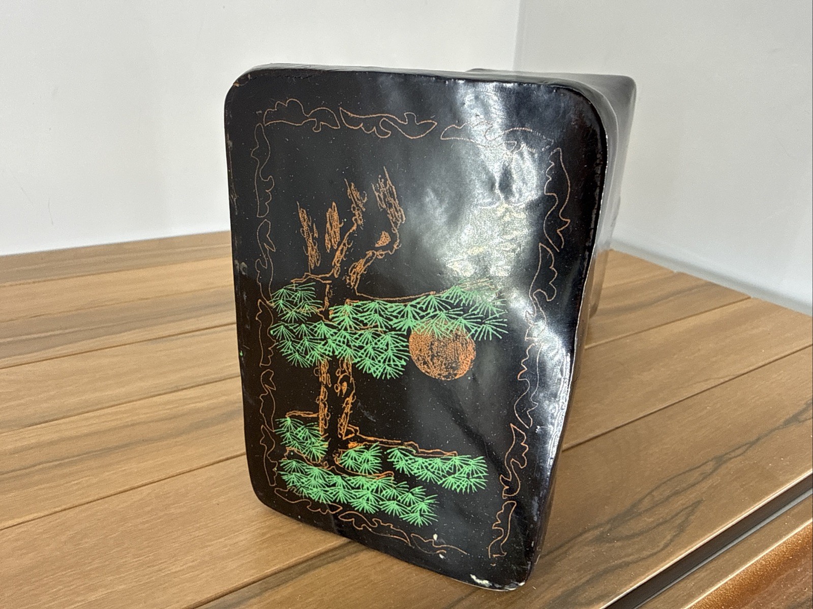 ANTIQUE CHINESE BLACK LACQUERED LEATHER OPIUM PILLOW GEISHA ASIAN DECOR TREES