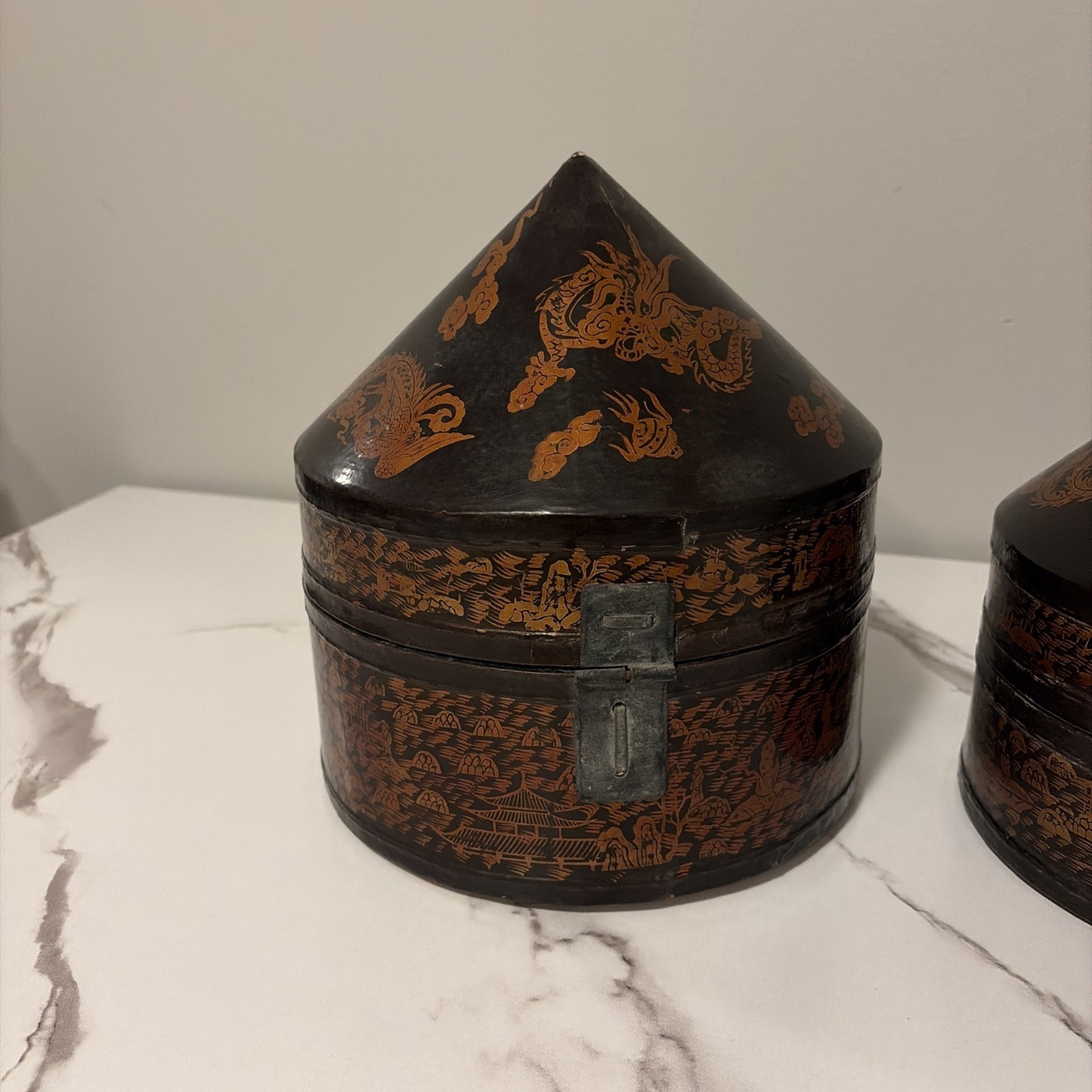 Oriental Vintage Lacquer Wooden Caddy Dresser Case Set Dragons