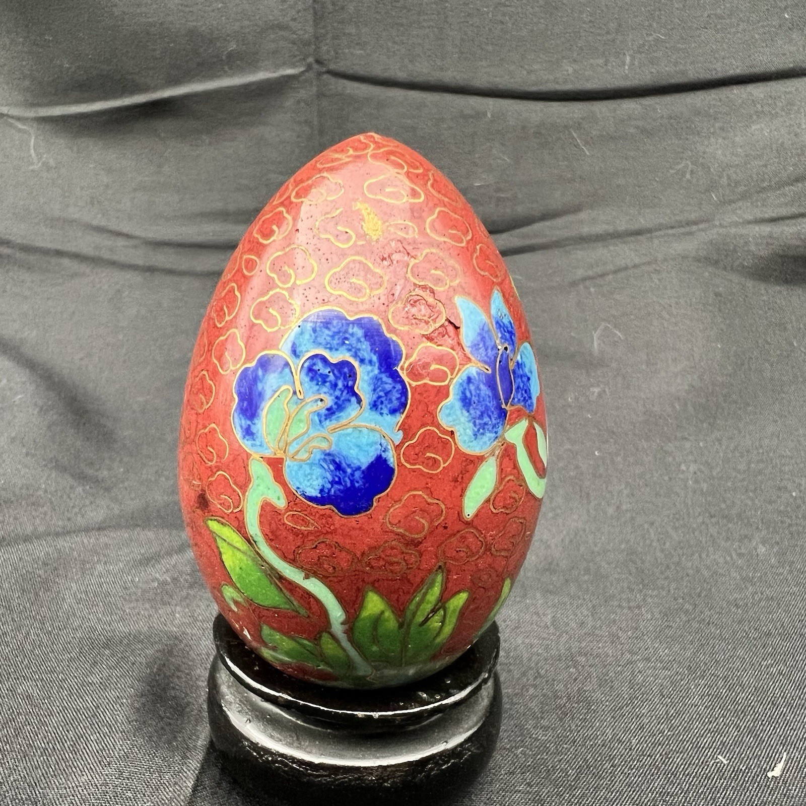 Vintage Chinese Cloisonne Enamel Egg Pair Red Blue Floral w Wood Stands