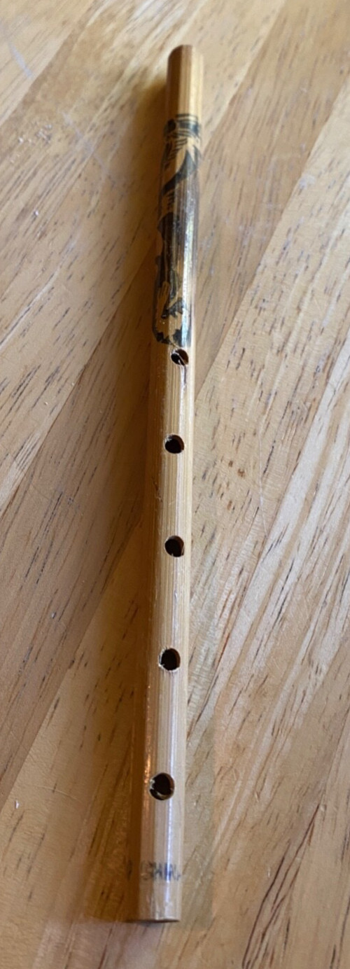 Vintage-Wooden Flute-Made in the Republic of China-Dragon Motif-9 inches