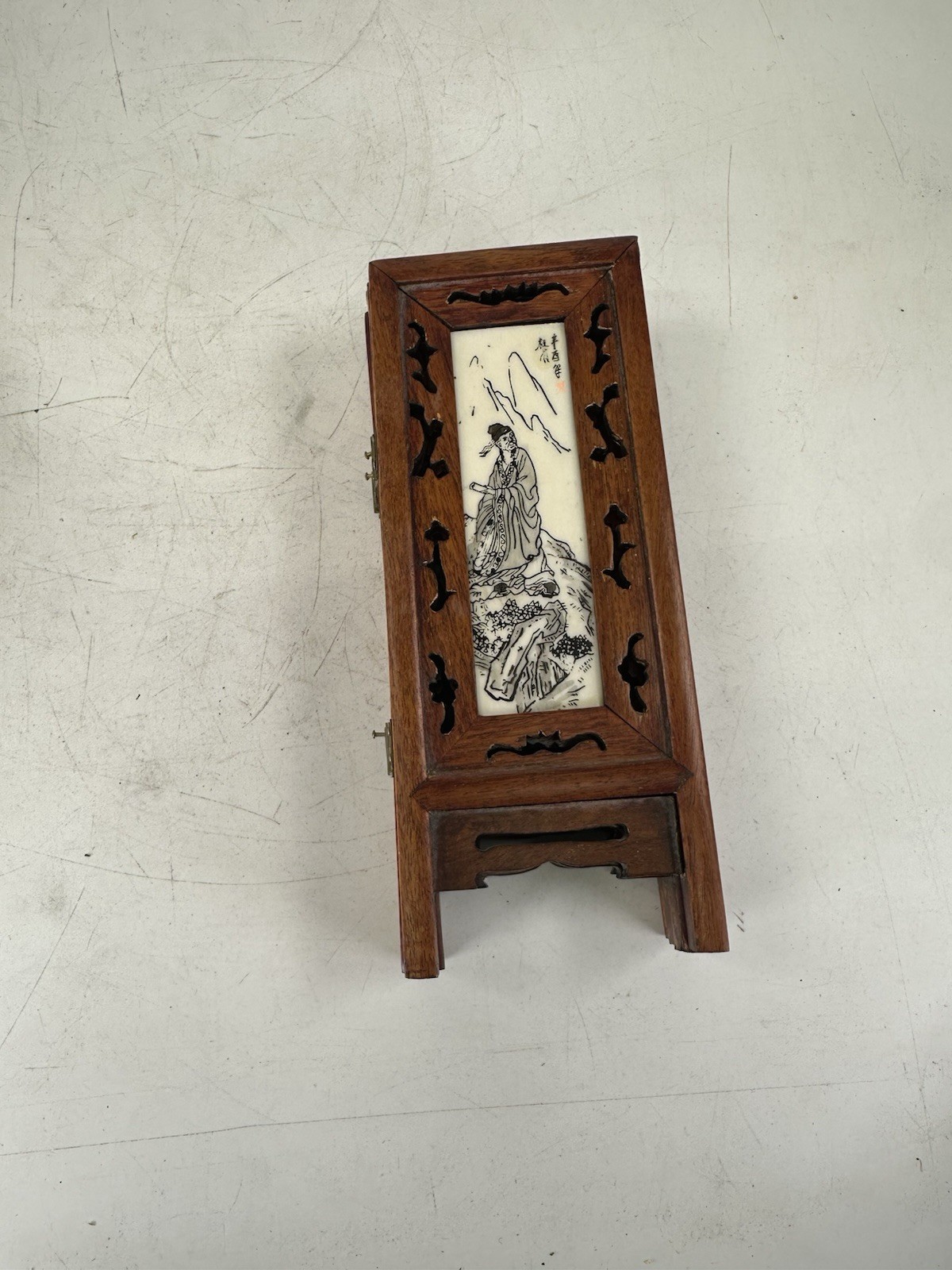 Antique Chinese 1900s 4 Panel Hand-Painted Mini Folding Screen Carved Engraved