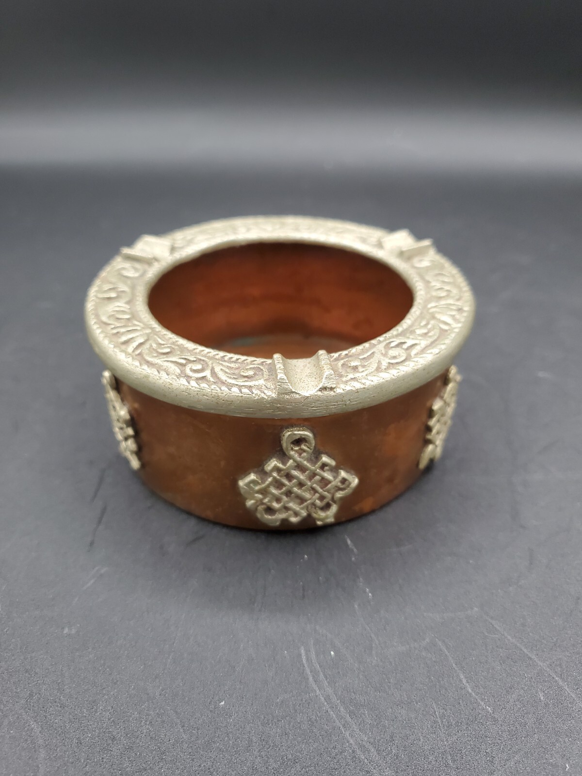 Vintage Copper Anglo-Indian Decorative Ashtray 3.75″ Diameter