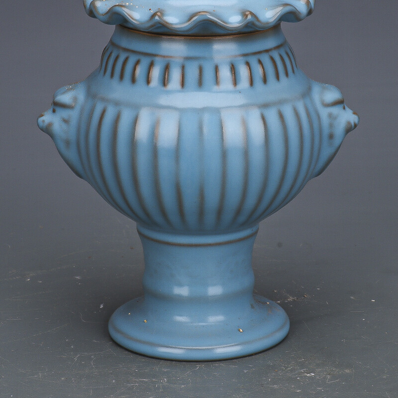 7.4″ Collect China Ruyao Sky Blue Glaze Porcelain Foo Fu Dog Lion Lid Pot