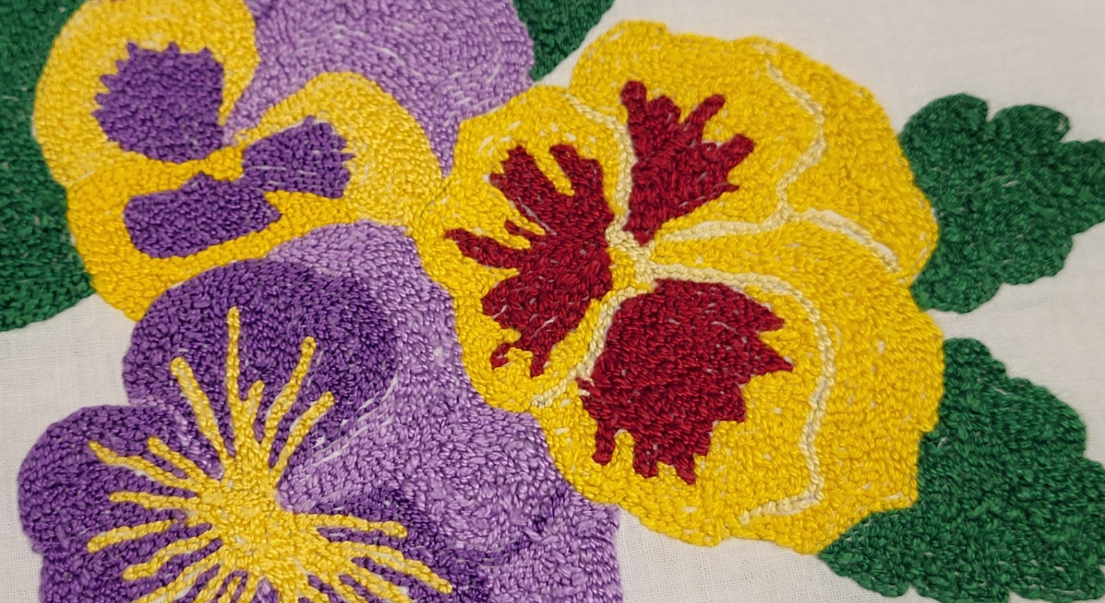 Vtg Embroidery Needlepoint 4 ps Set Floral Cotton 12″x8″ Pansies Peonies 70s-80s