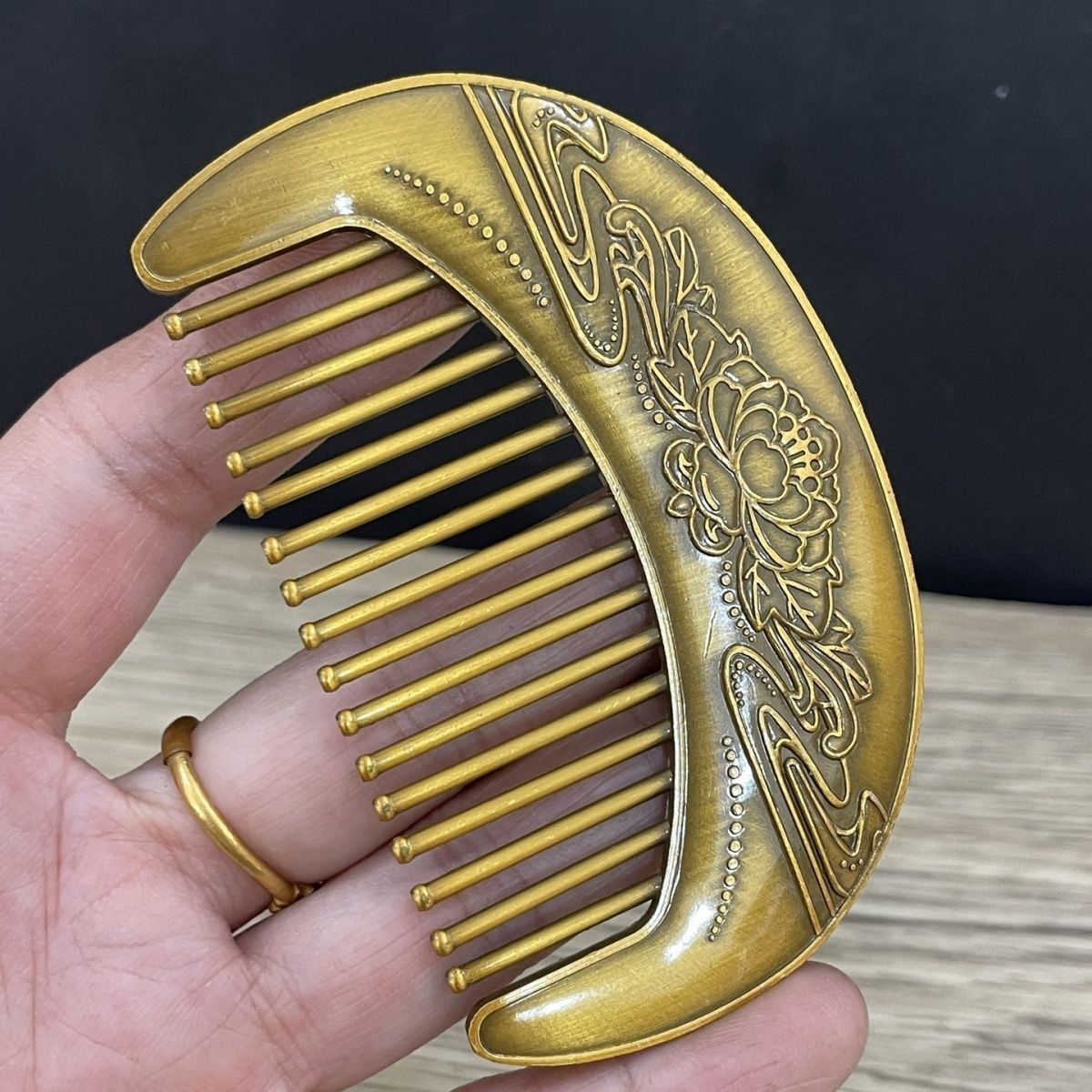 Vintage Alloy Hair Comb Thick Anti Static Peony Phoenix Wedding Grooming Tool