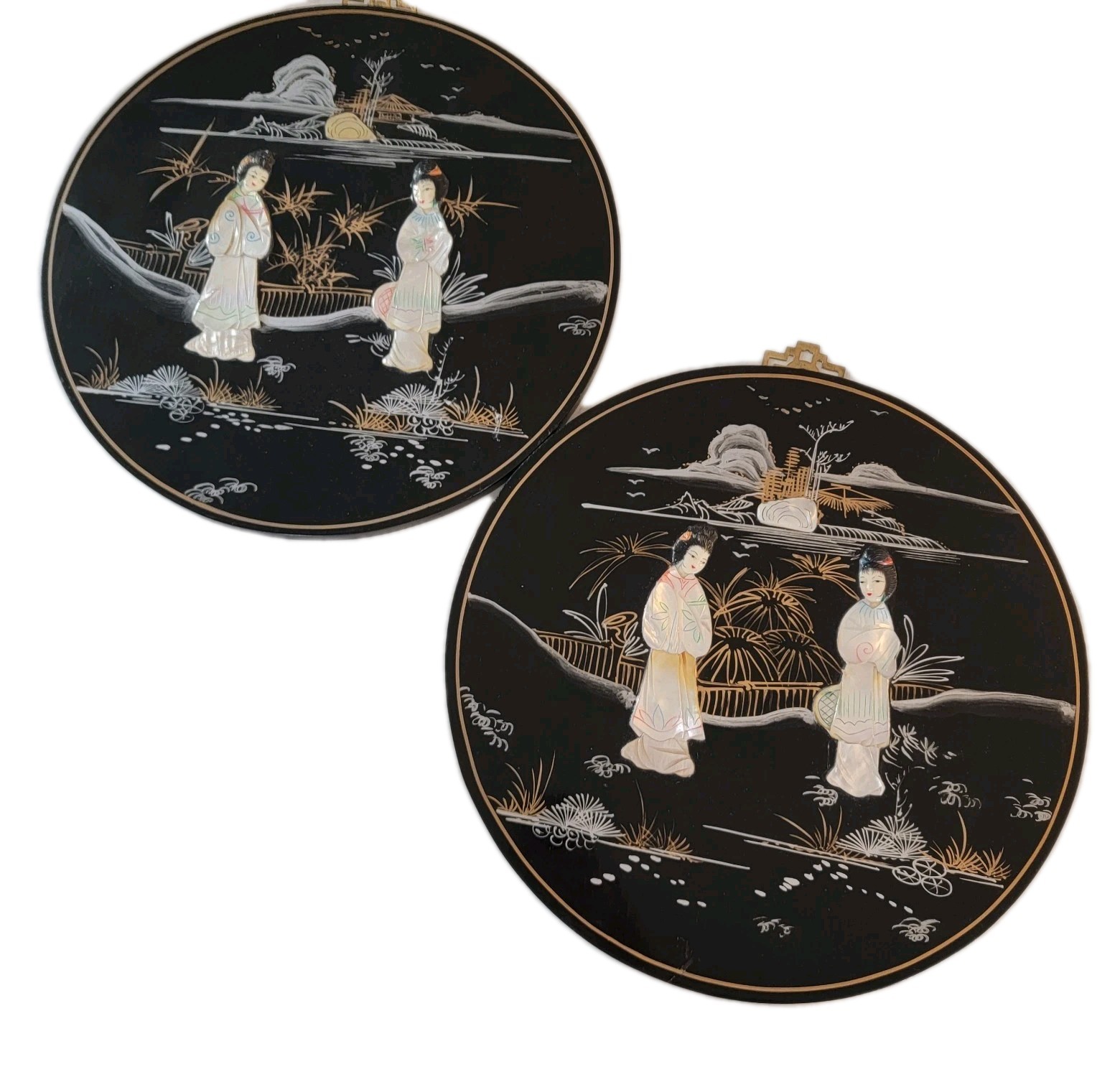 Geisha Mother of Pearl 14″ Wall Plaques Black Round CPC Made In Macau, Set Of 2
