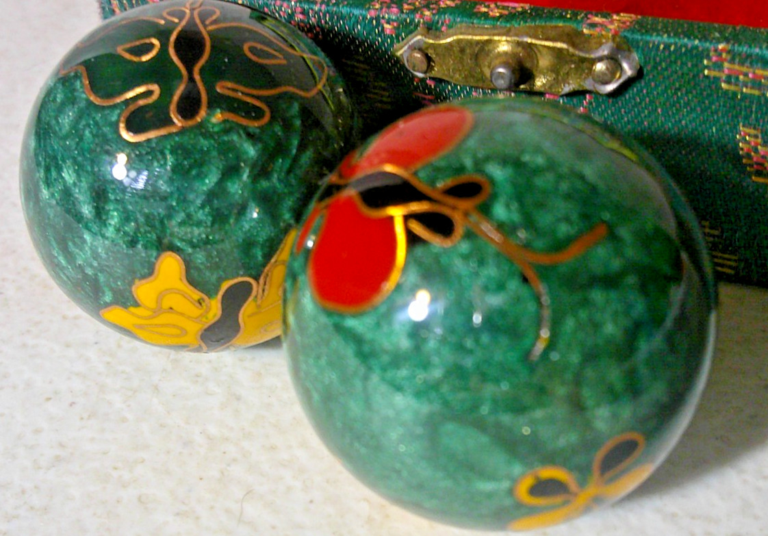 2 Chinese Stress Exercise Balls in Box ~ Dark Green with Butterfly Design ~