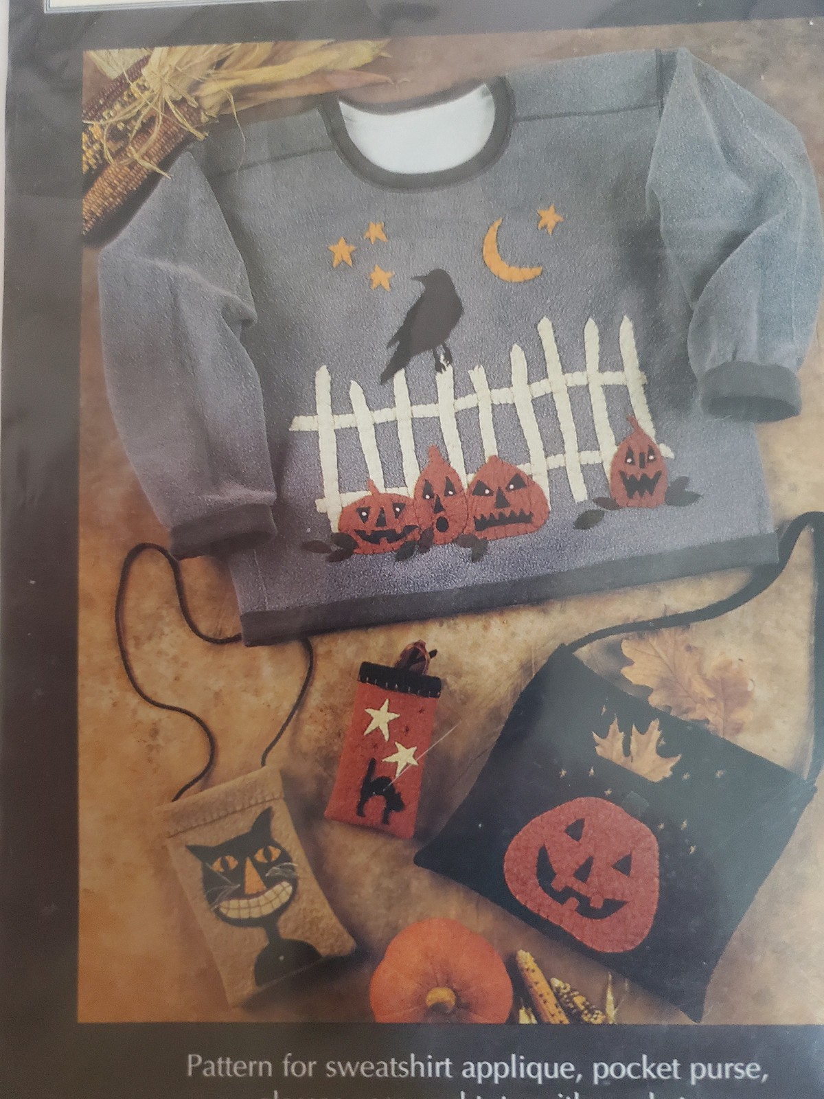 Indygo Junction Happy Hauntings 665 Autumn Halloween sewing clothing decoration