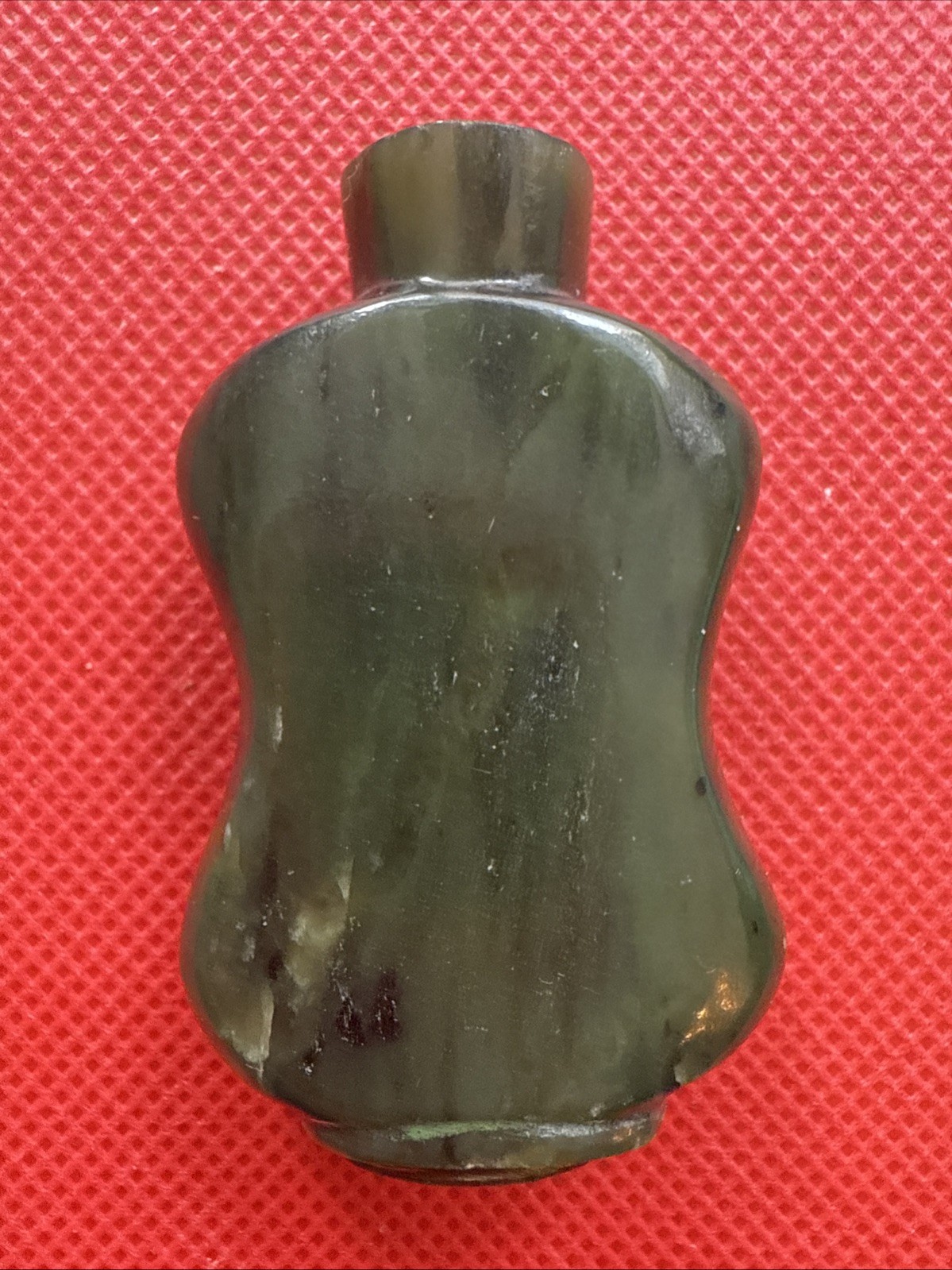 Vintage Landscape Nephrite Jade Snuff Bottle- Missing Cap