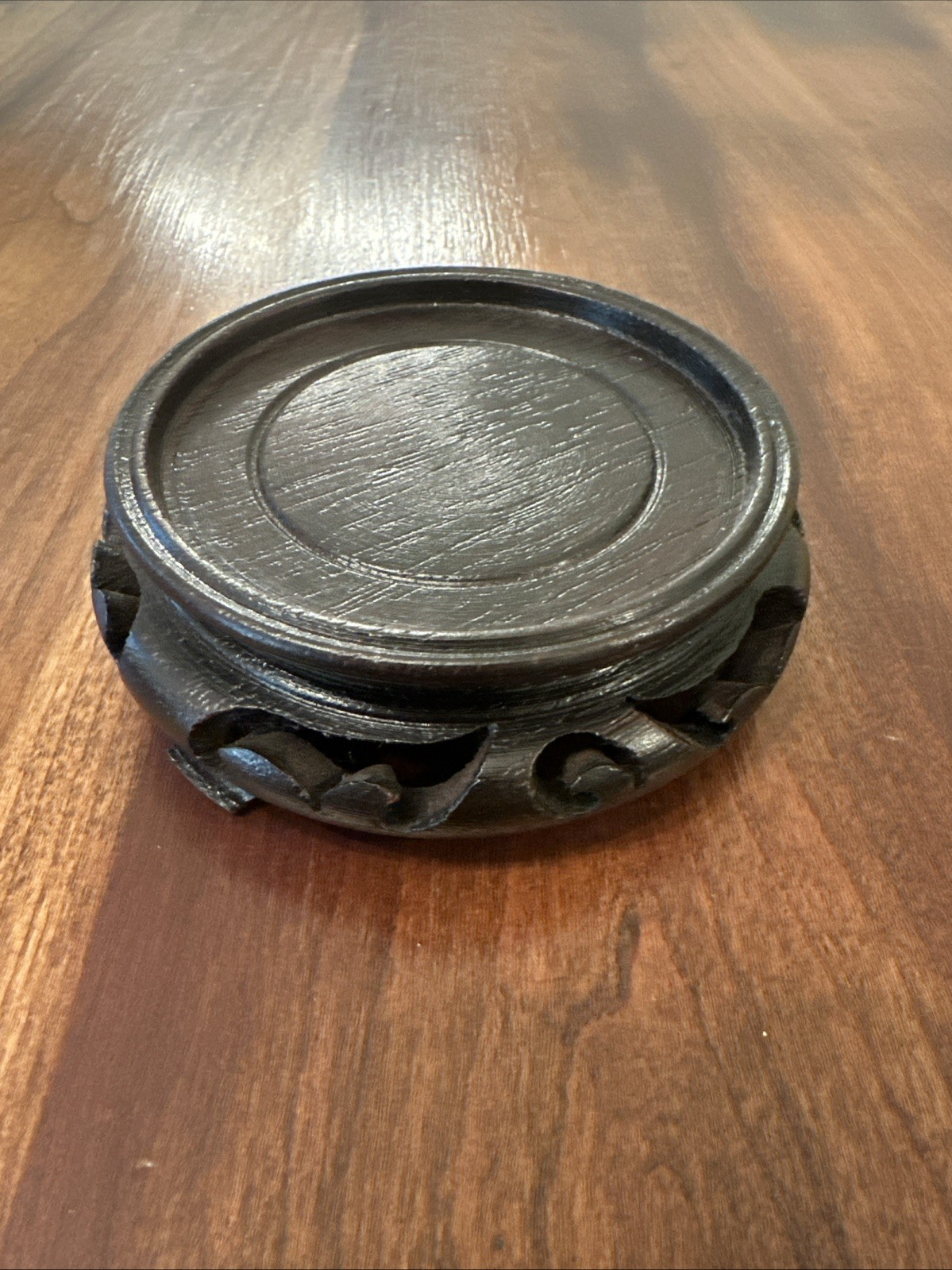 Chinese Hand Carved Wooden Vase Stand, 3″ Across Top Vintage