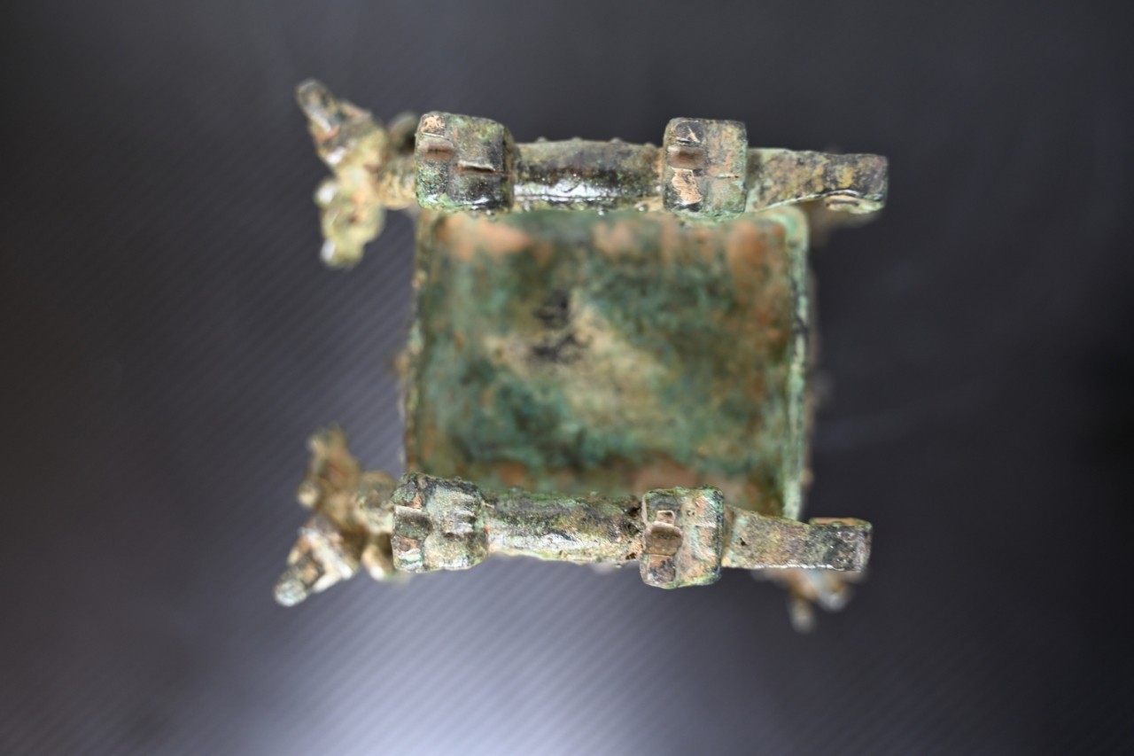 Chinese Bronze Ornament Lotus and Crane Square Pot*replica #V079