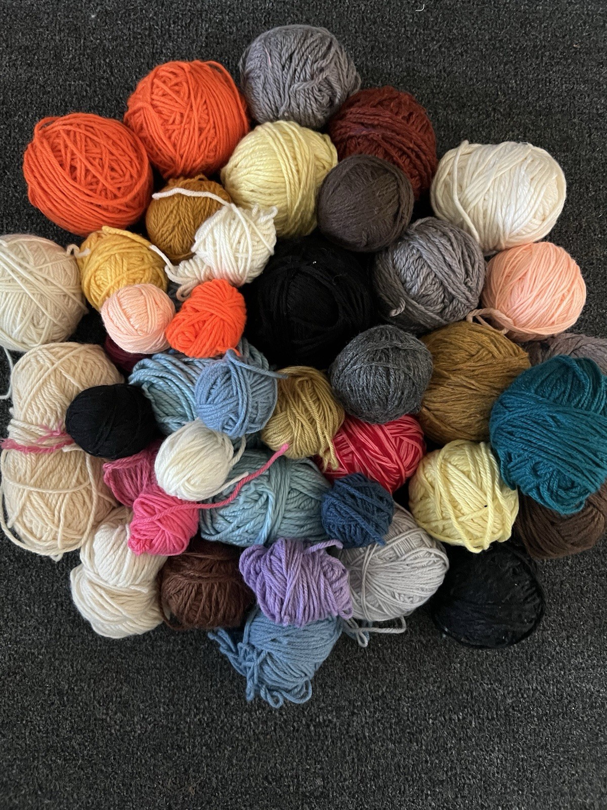 Balls of Yarn mixed Lot collection