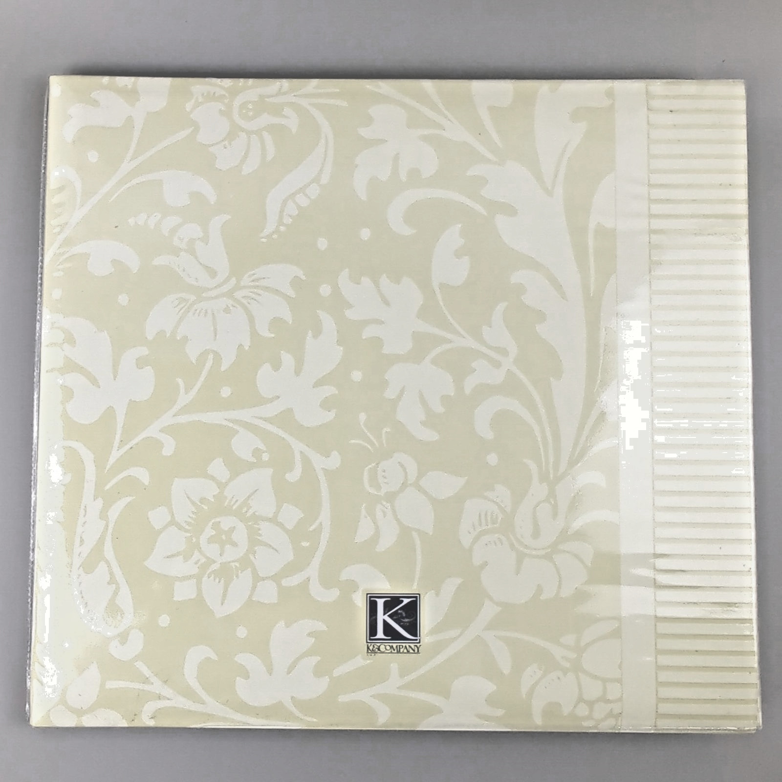 K&COMPANY Simply K 12×12 Beige Floral Fabric Postbound Scrapbook Album NEW