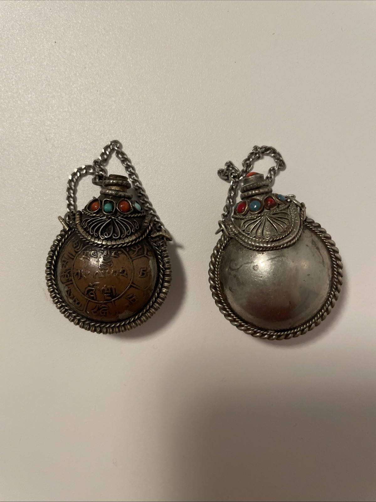 Antique Vintage Snuff Bottle Perfume Stopper Lot Of 2 Sterling With Stones