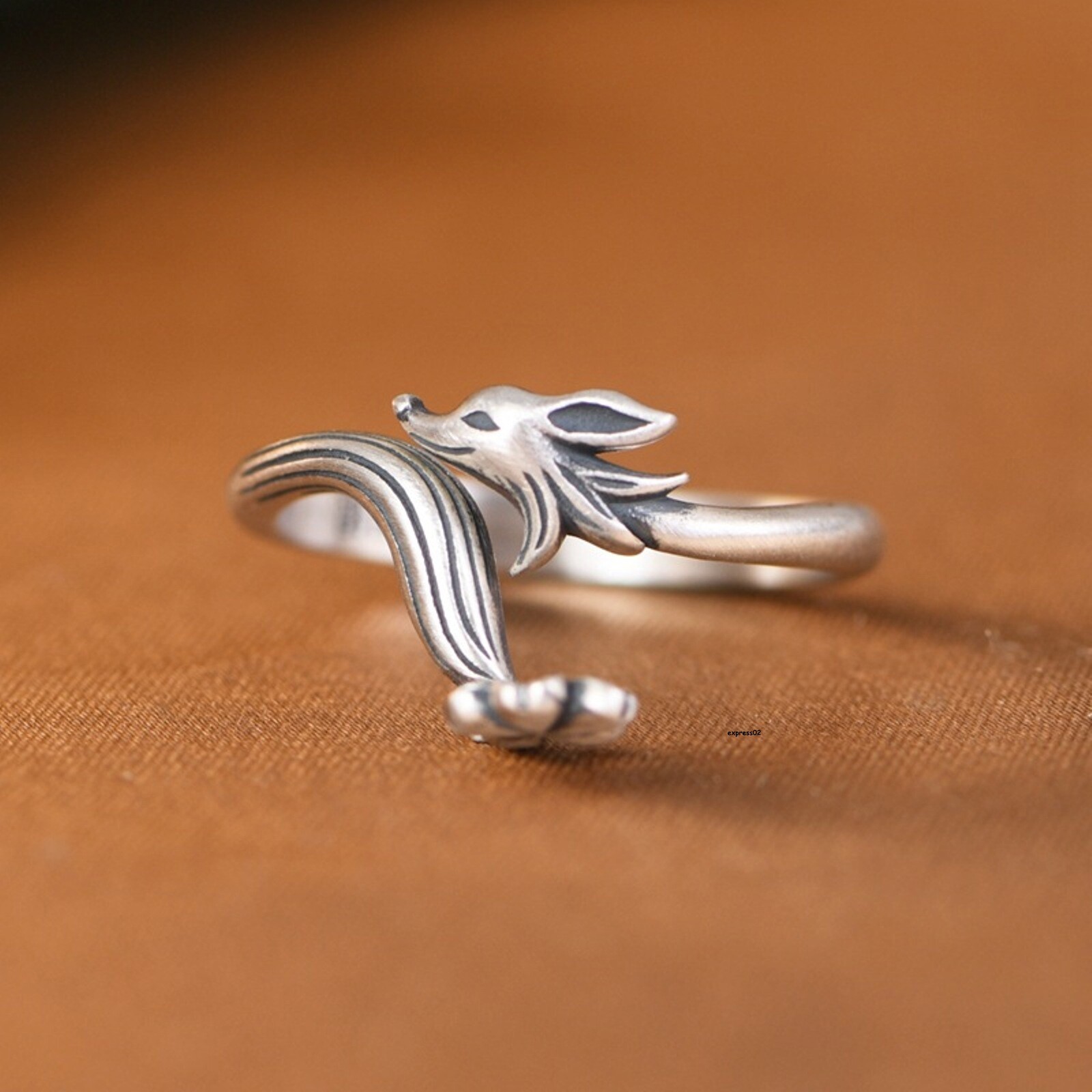 Retro Chinese Artistic and elegant Lucky Flower Fox Open Ring Women