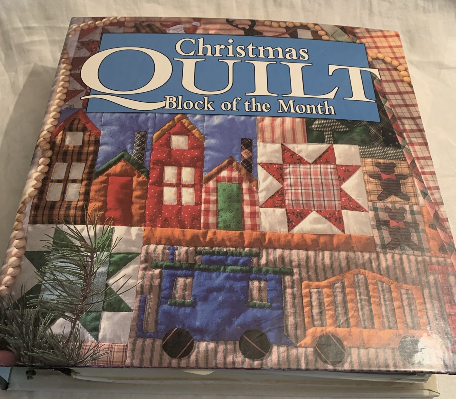 Christmas Quilt Block of Month Book Oxmoor House Ring-Bound Blocks 1-36 Sewing