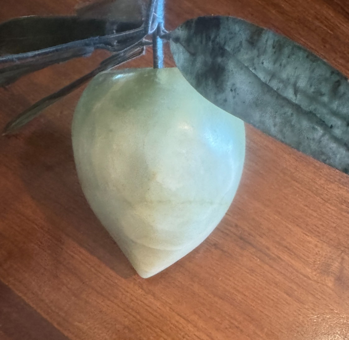 Vtg 5″ Asian Carved Green Jade Peach/Plum with Leaves Hard Stone READ