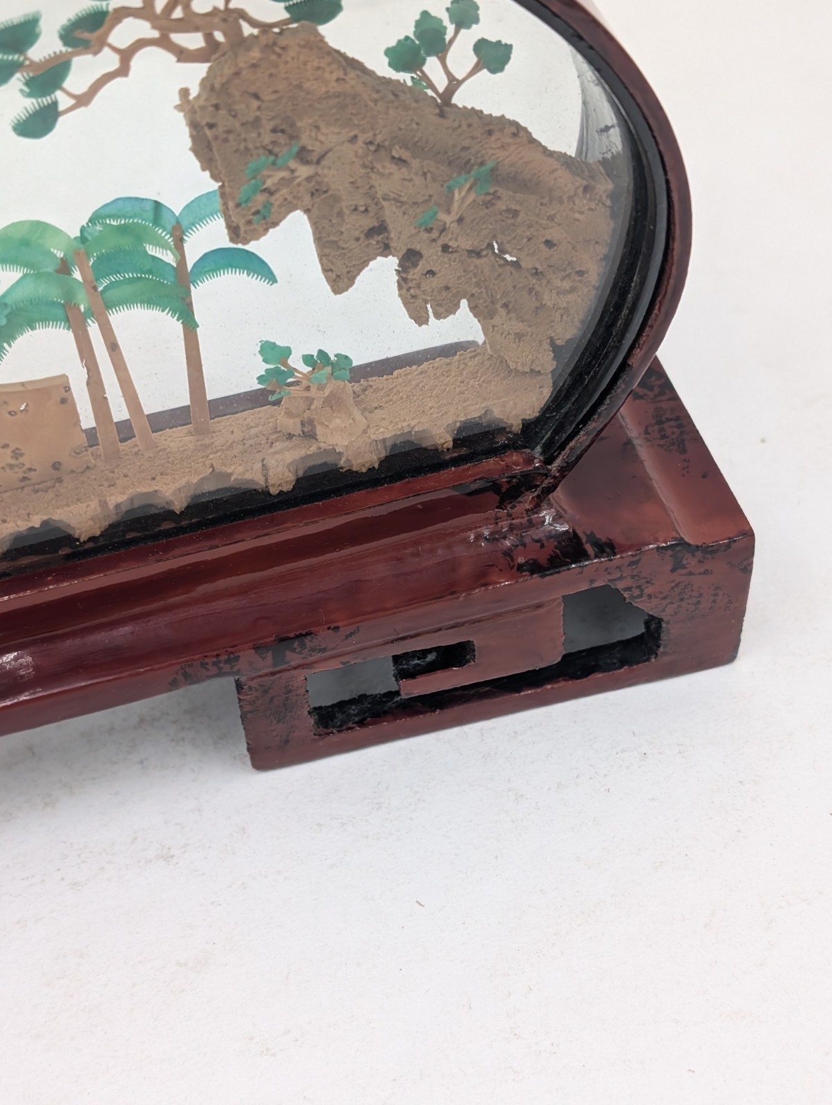 Vintage Oval Chinese/Asian Cork Art Hand Made Lacquered Wood With Glass 14x7x2