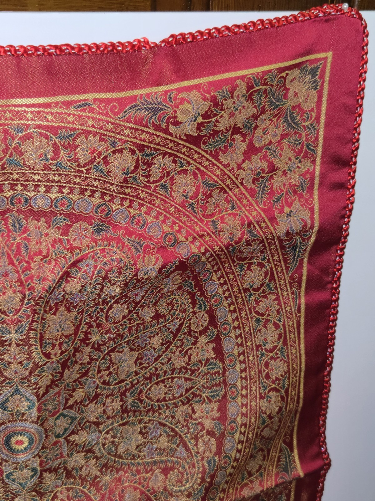 SET OF 2 Vintage Chinese Silk Brocade Pillow Covers – Red Gold Mandela – 20″