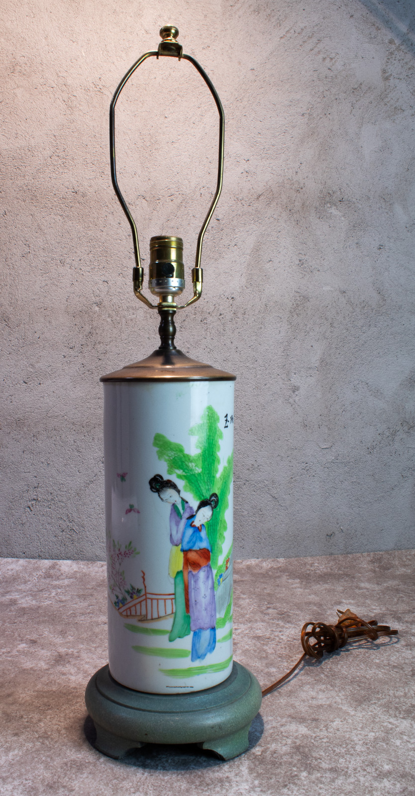 Vintage Chinese Porcelain Vase Lamp