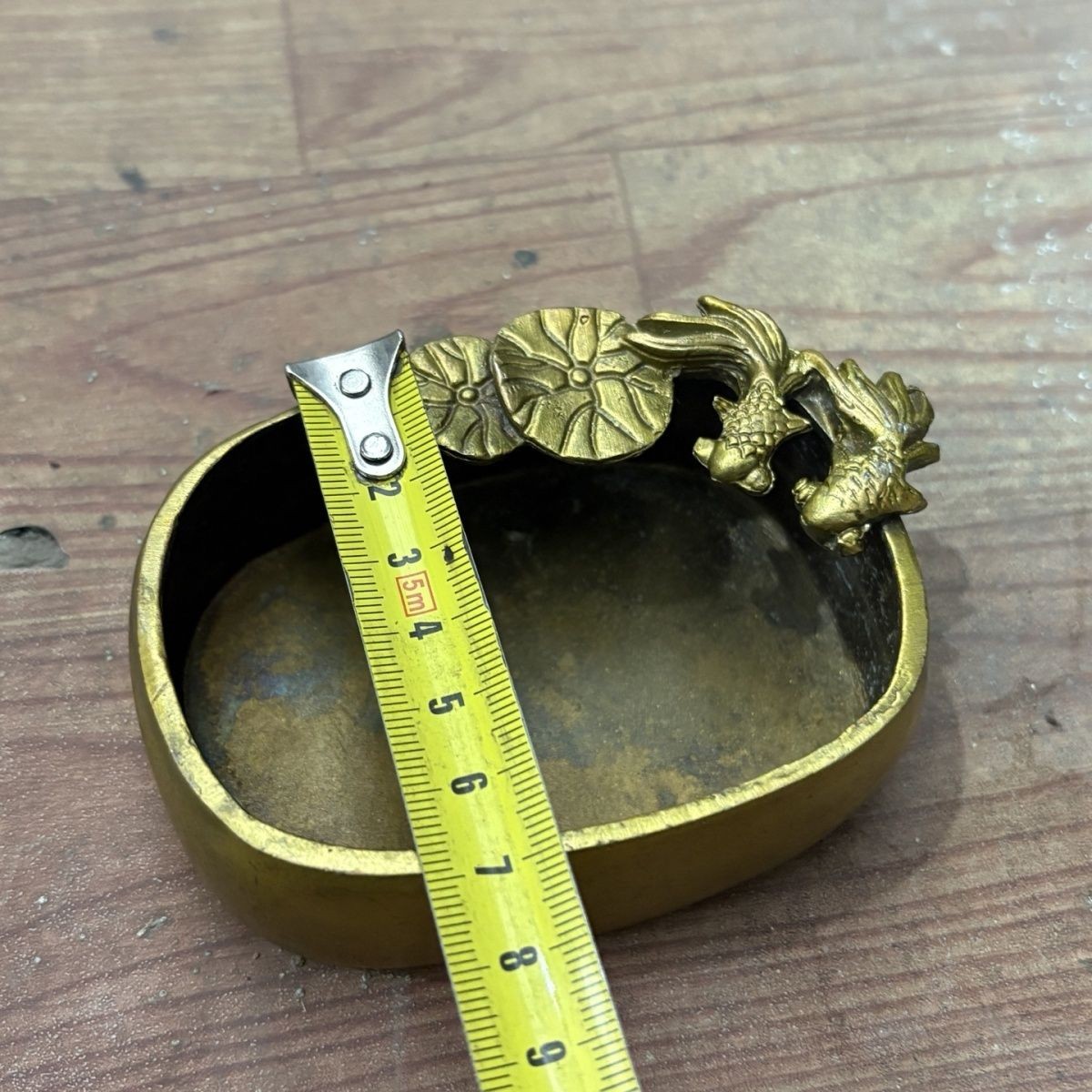 Chinese Style Metal Fish Brush Washer Ashtray Double Fish Desk Art Decor