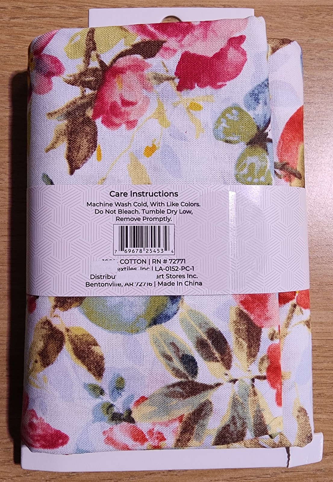 Floral Birds Butterflies – David Textiles Cotton Fabric (1 Yard, Pre-Cut)