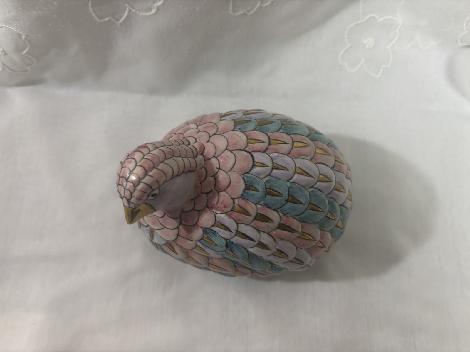 RARE Vintage H.F.P Macau Ceramic Love Birds Doves Chinese Porcelain TOYO
