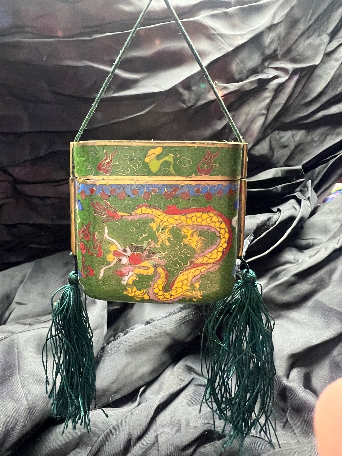Vintage CHINESE CLOISONNE ENAMEL BRASS PURSE – green dragon