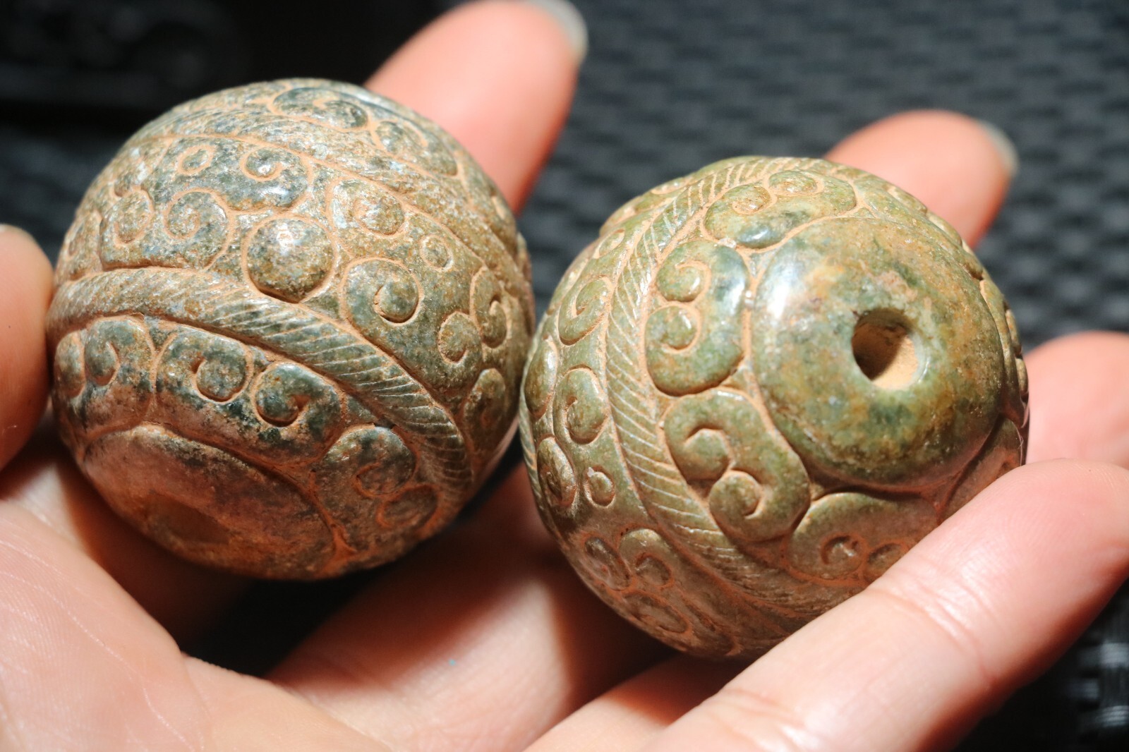 A Pair Exquisite Chinese Hetian Old JADE Linking Fortune Large Ball Sphere 40MMs