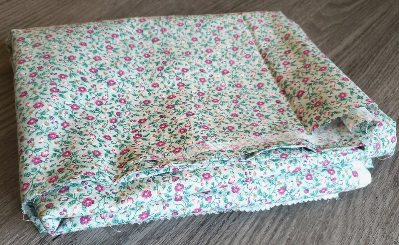 3.7 Yards Vintage Floral Cotton Fabric Pink Red Tiny Flowers Calico Quilting BTY