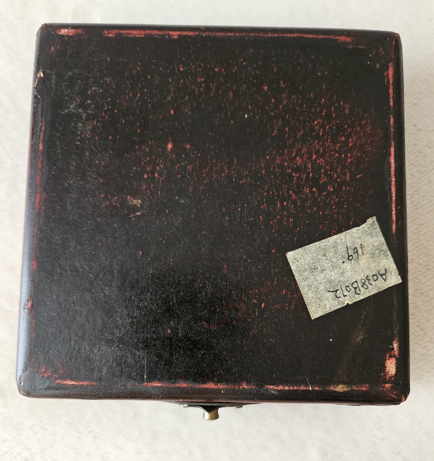 Oriental Chinese Compass in Leatherette Wood Box / Lid Has Issues – See Photos