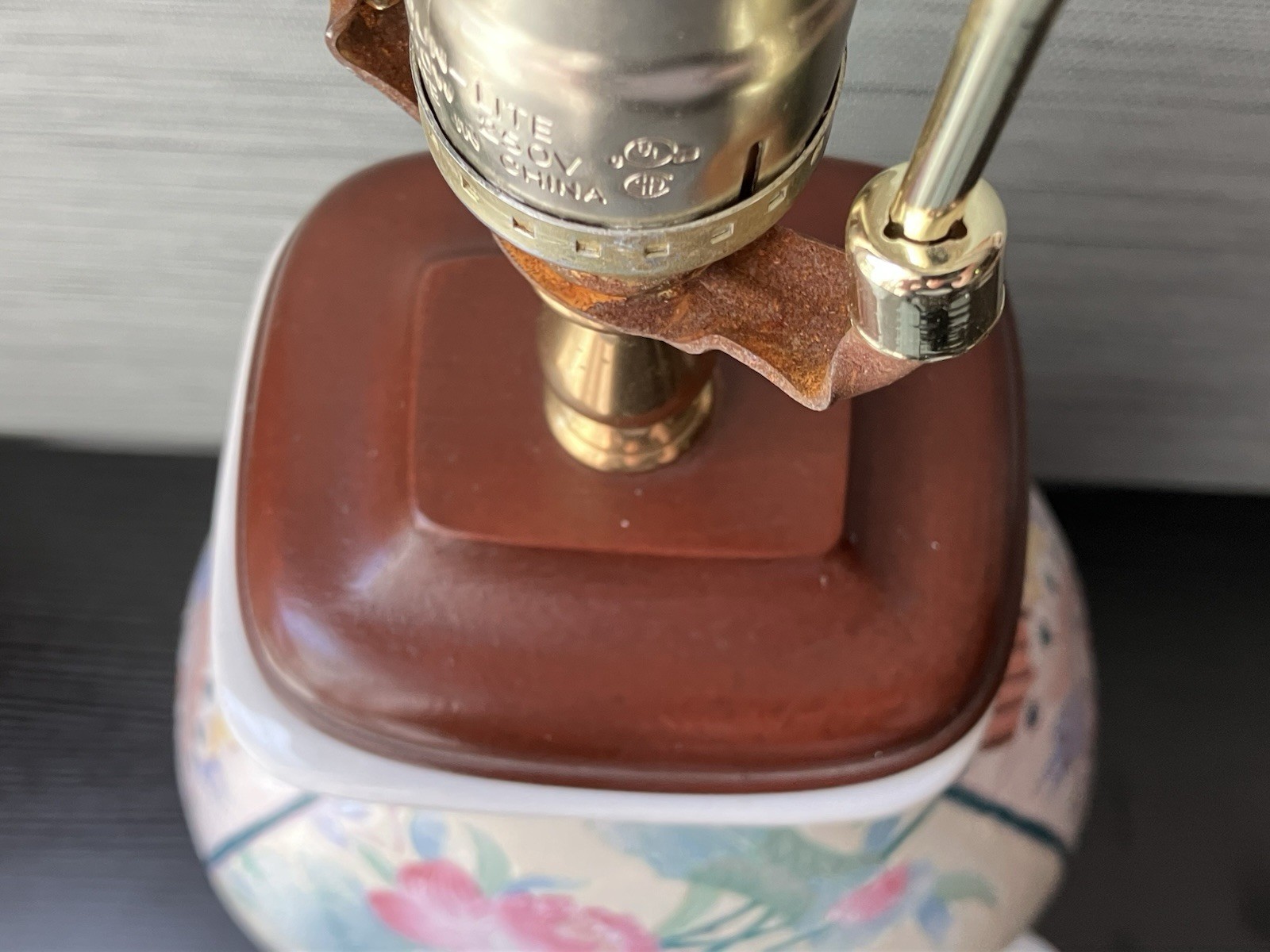 Vintage Chinese Porcelain Vase Lamp, Pink Chinese Mandarin Duck Design, Working