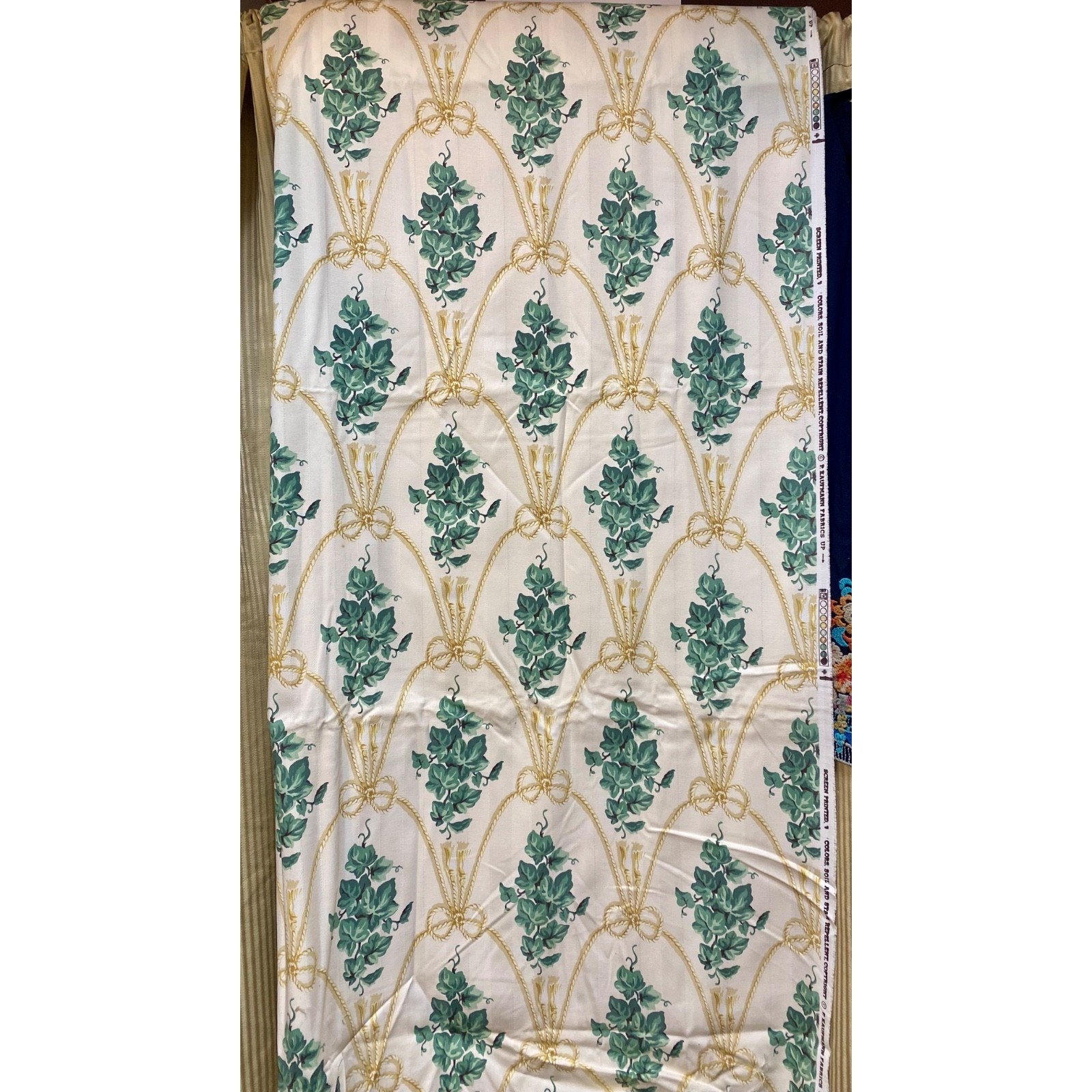 P. Kaufmann fabric pale yellow green ivy leaves white rope Cord Tassels 54″x200″