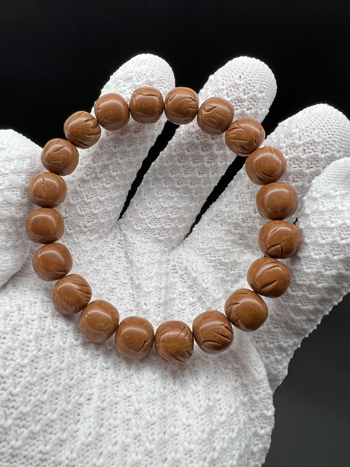 11×10.5mm dragon patterned peach pit bracelet 10mm精工老型龙纹桃核手串