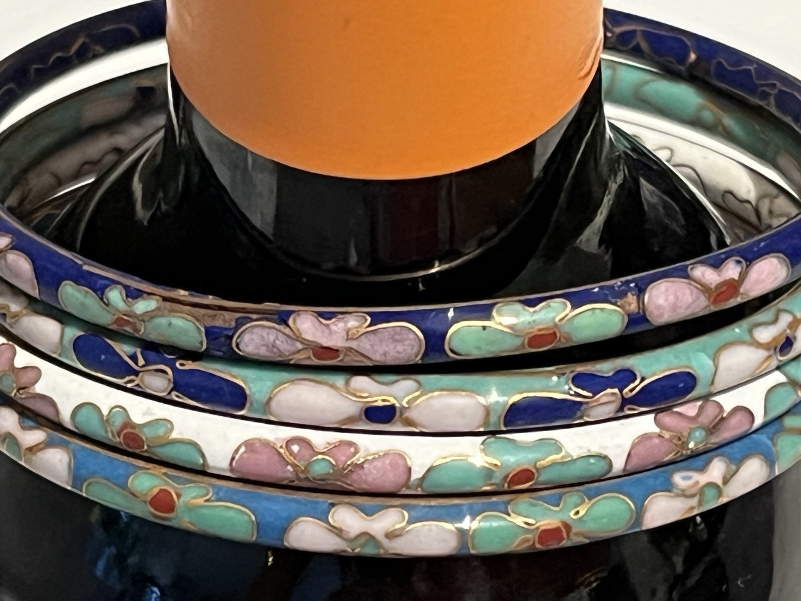 (9) Vintage c. 1987 Chinese Cloisonné Bangle Bracelets Floral Multicolor