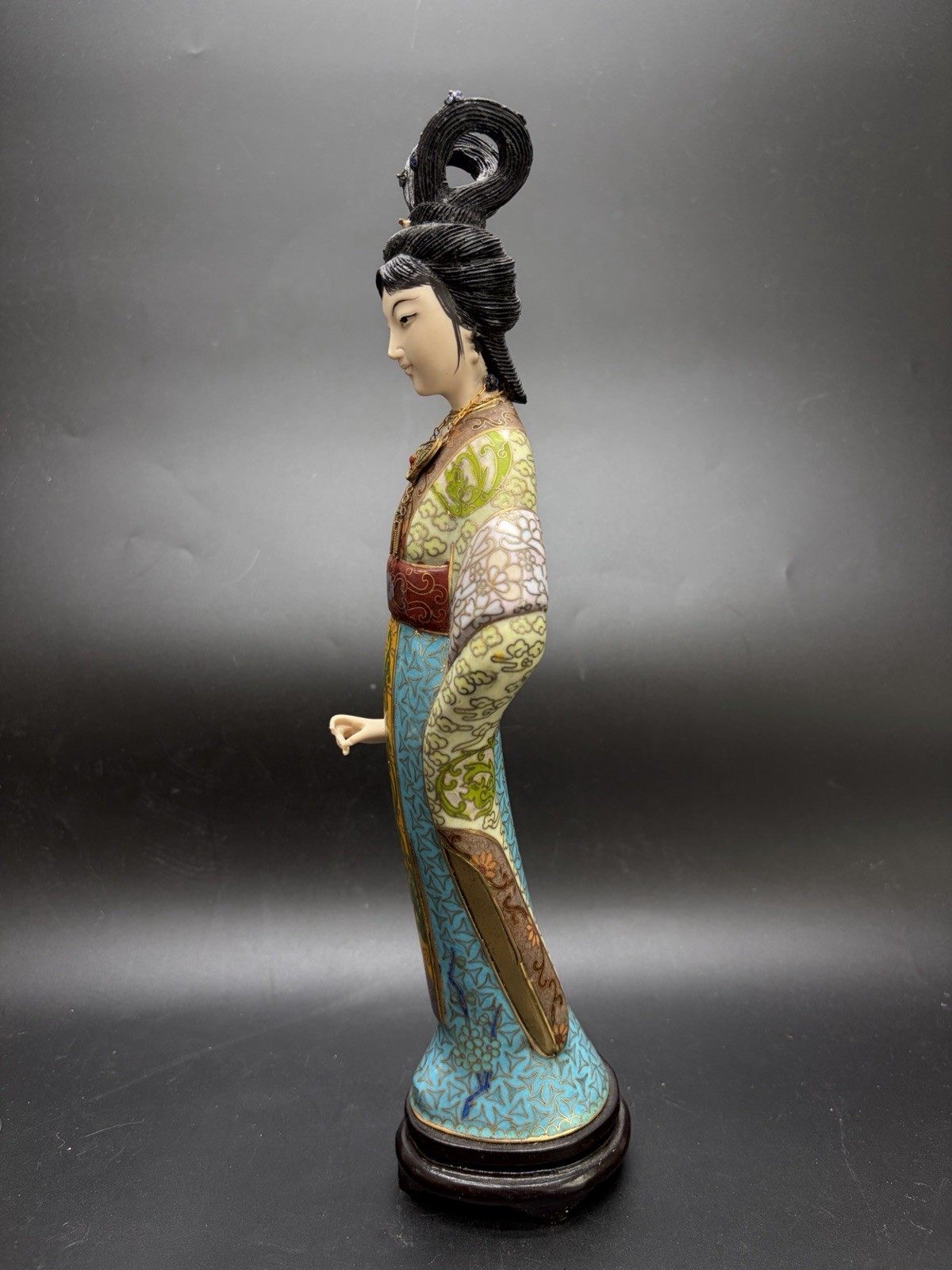 Gorgeous VTG Traditional Cloisonne Lady Figure Brass Enamel On Wood Base 13.5”