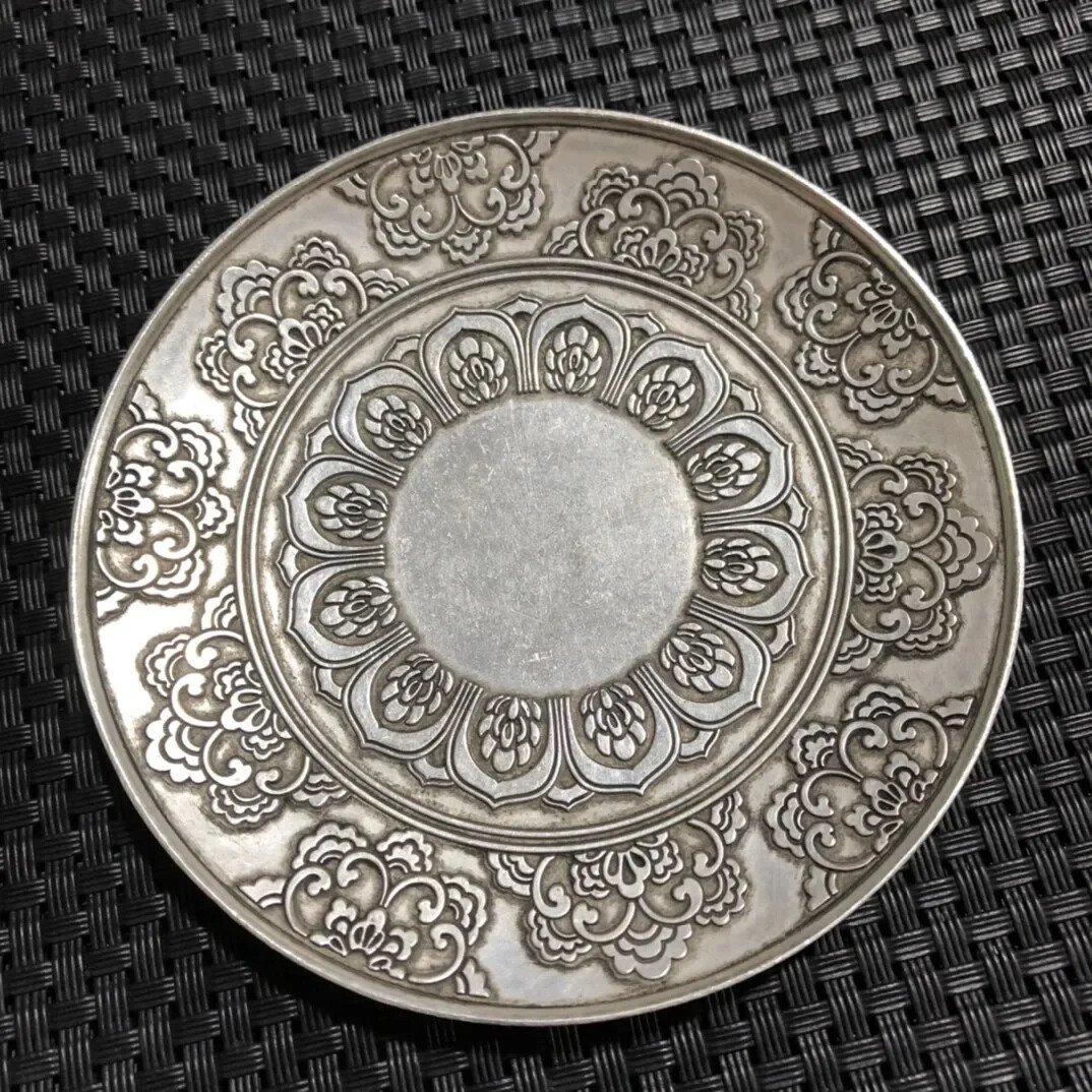 China Elaboration Old Tibet Silver Engrave Propitious Dish Metal Crafts
