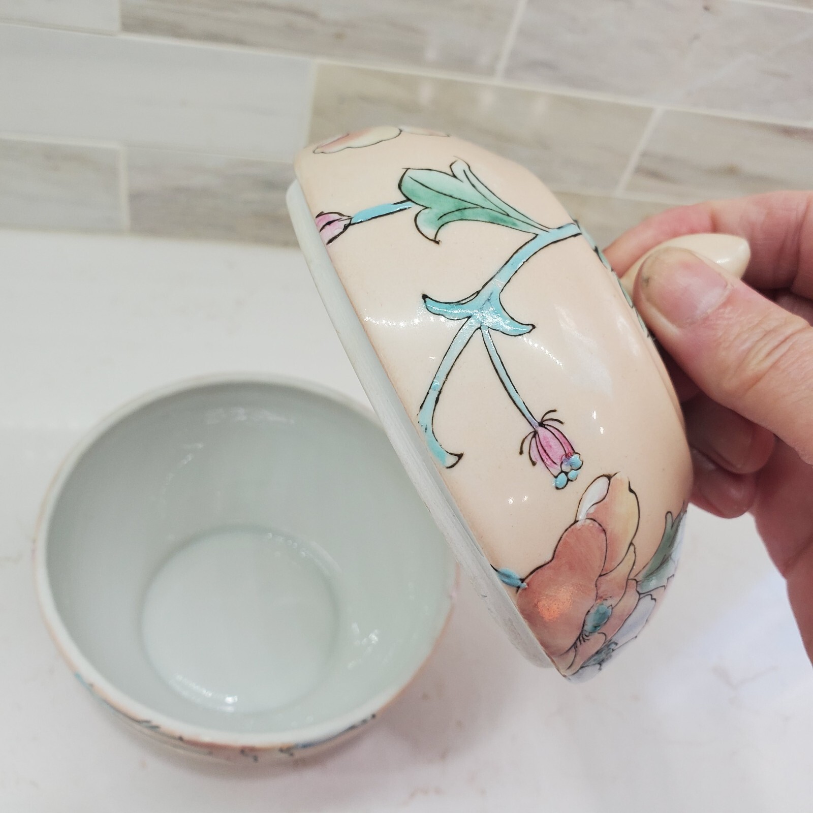 Pink Lidded Dish Toyo Whispering Garden HFP Macau Floral Ceramic Bowl Lid