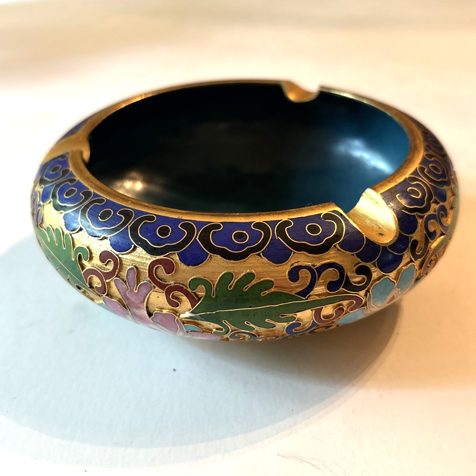 Vintage Chinese Cloisonne Enamel Ashtray Lotus Flowers Teal Gold MCM 4.5” Ornate