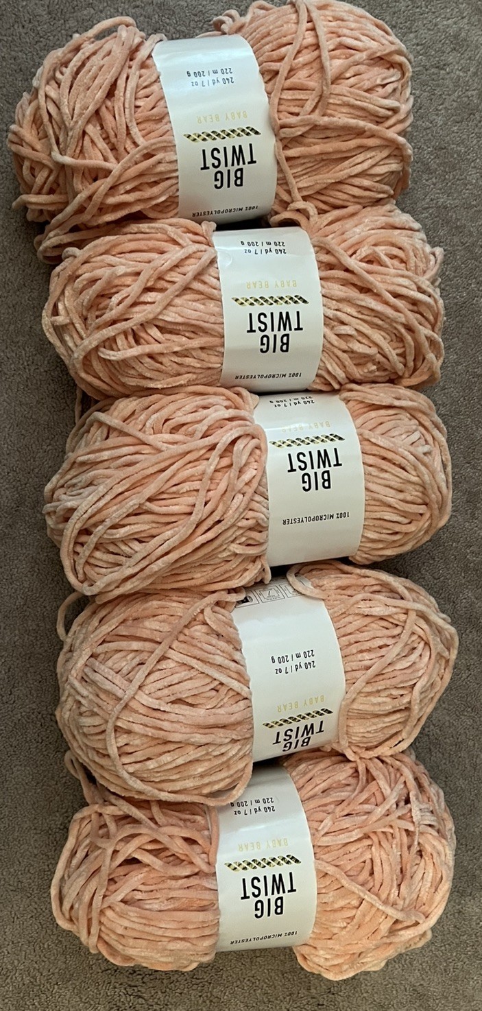 Lot Of 5 Big Twist, Baby Bear 7oz 240yds NEW Color Shrimp Micropolyester Bulky