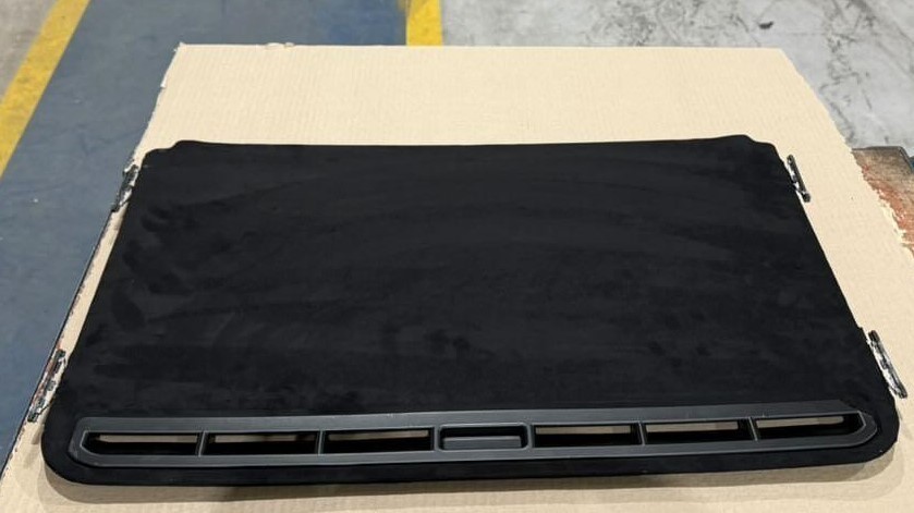 Black Headlining Kit VW Golf Mk4 Stretch Suede Material with Trim-Fix Adhesive