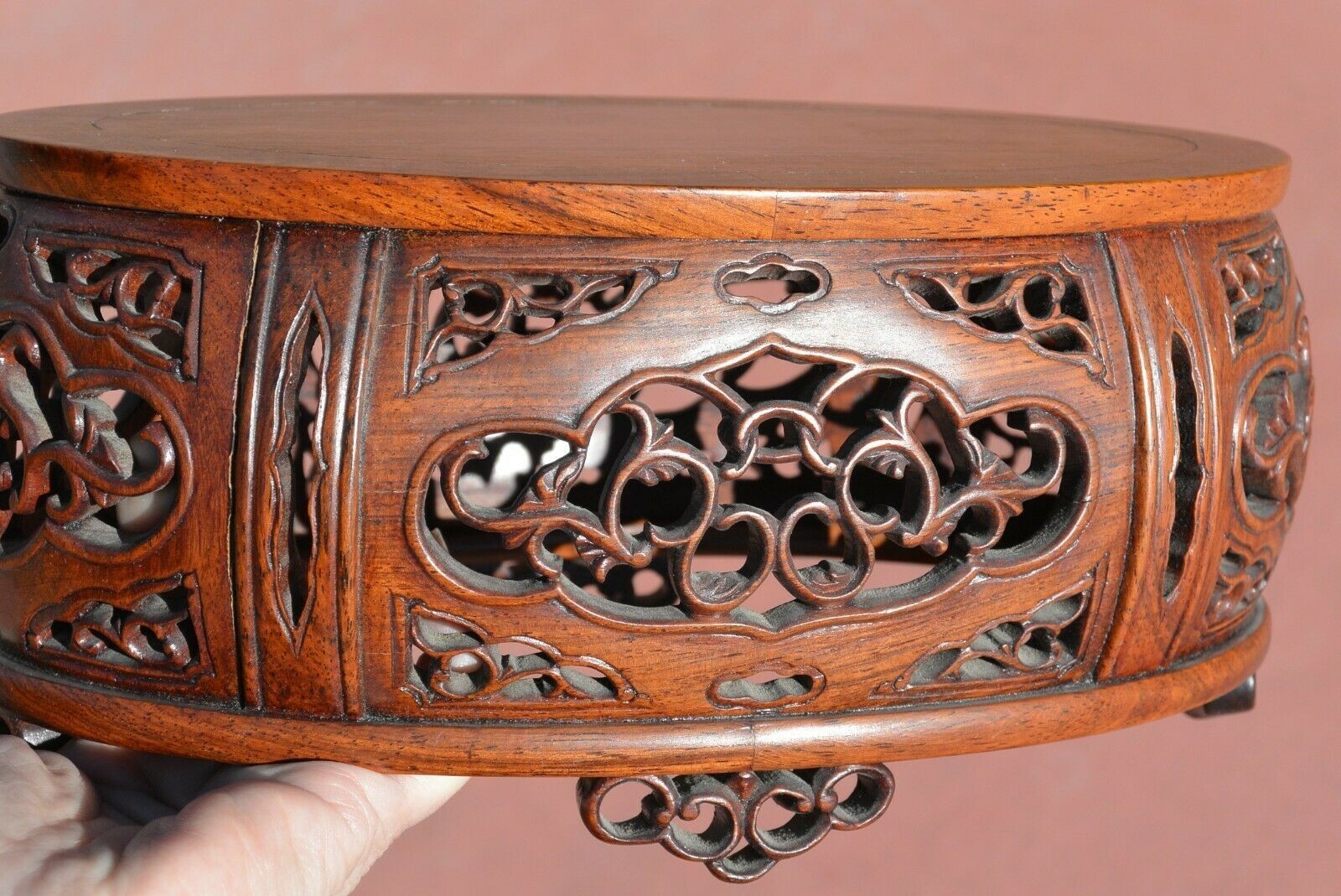1950’s Chinese Hard Wood Hardwood Carved Carving Vase Statue Stand 8″ 22CM