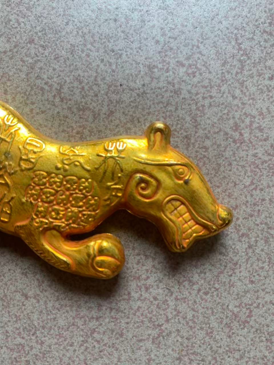 WOW Chinese Bronze Gold-Plated Hand Made *Tiger* Military Tally