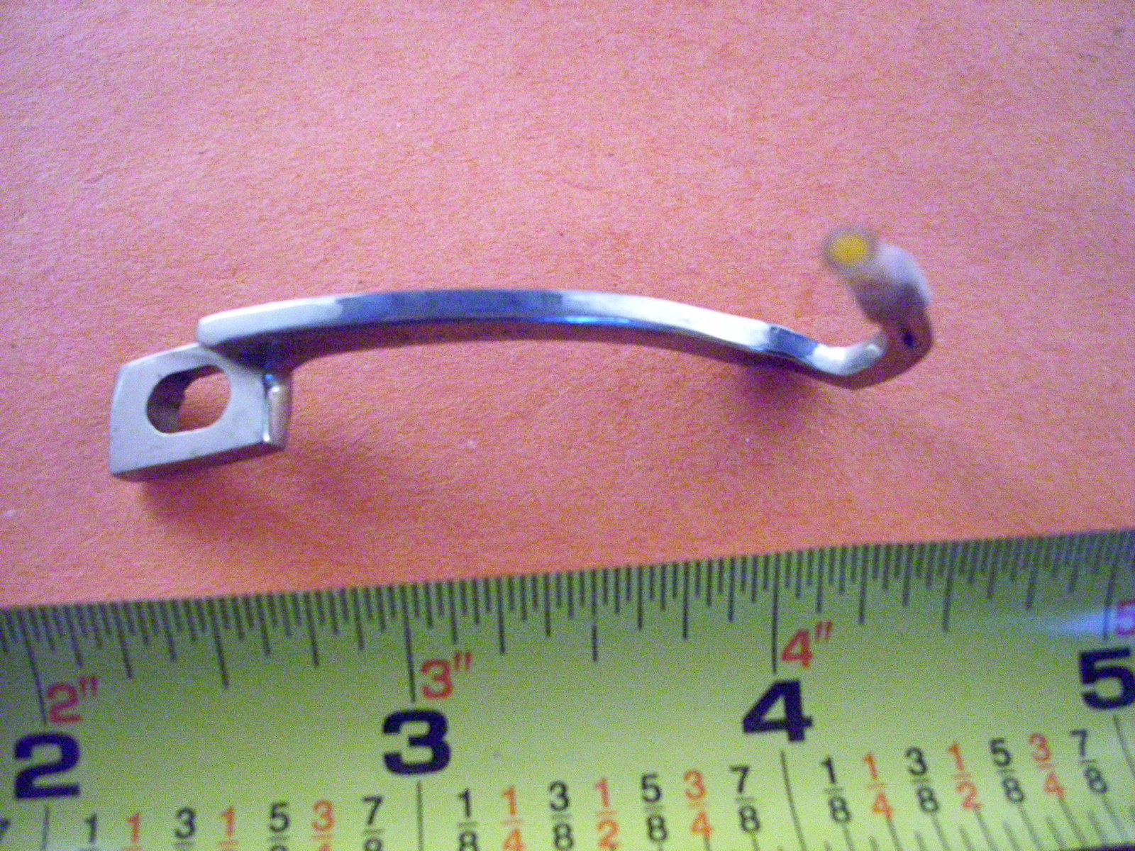 UPPER LOOPER JUKI MO-352 , MO-353, MO-354 OVERLOCK #B2520-352-000 B2520352000