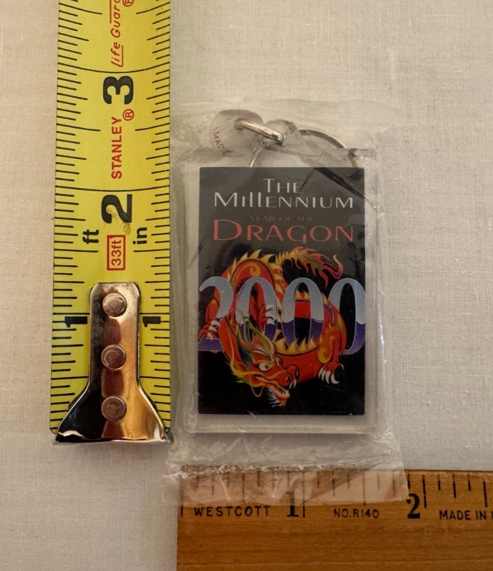 Chinese Zodiac Millennium 2000 Year of the Dragon Keyring Goldenwave NEW &Sealed
