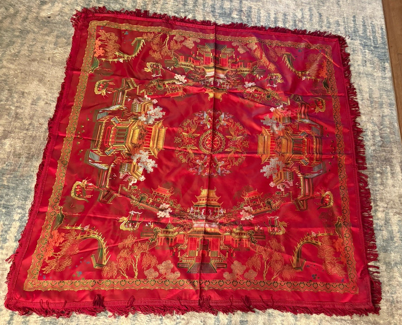 Vintage Brocaded Flowers Chinese Silk Tapestry Table Cloth 38” X 38”