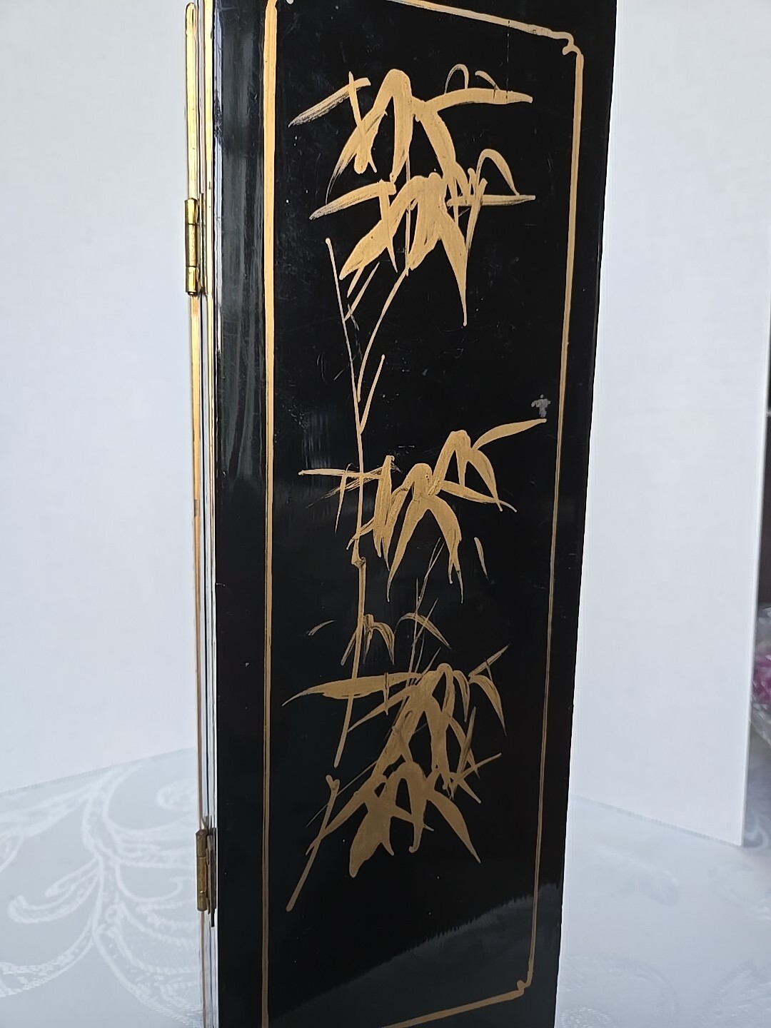 CHINESE GEISHA ART 14” Table Top Mother Of Pearl Black Lacquer 4 Wooden Panels